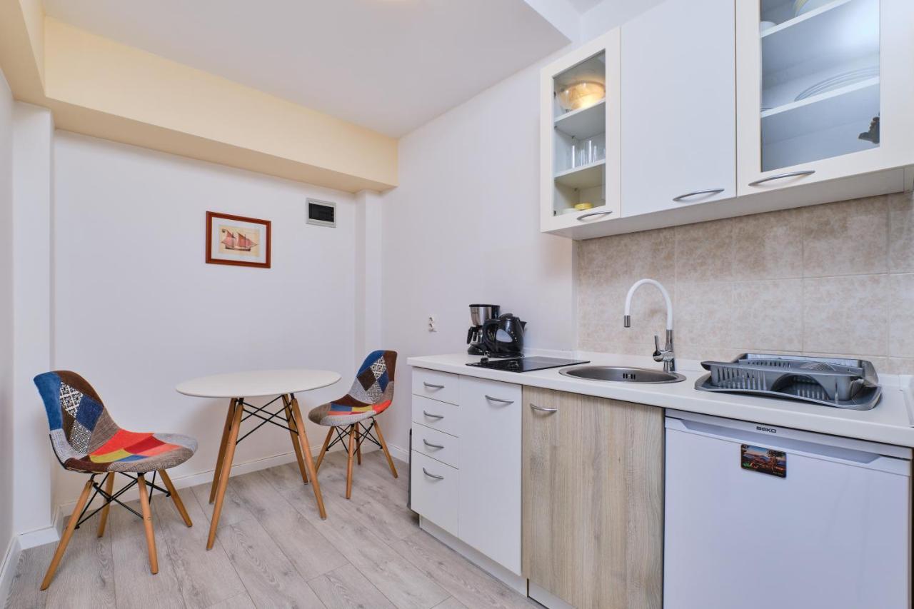 Beautiful Apartments Ksenija Mali Losinj Exterior photo
