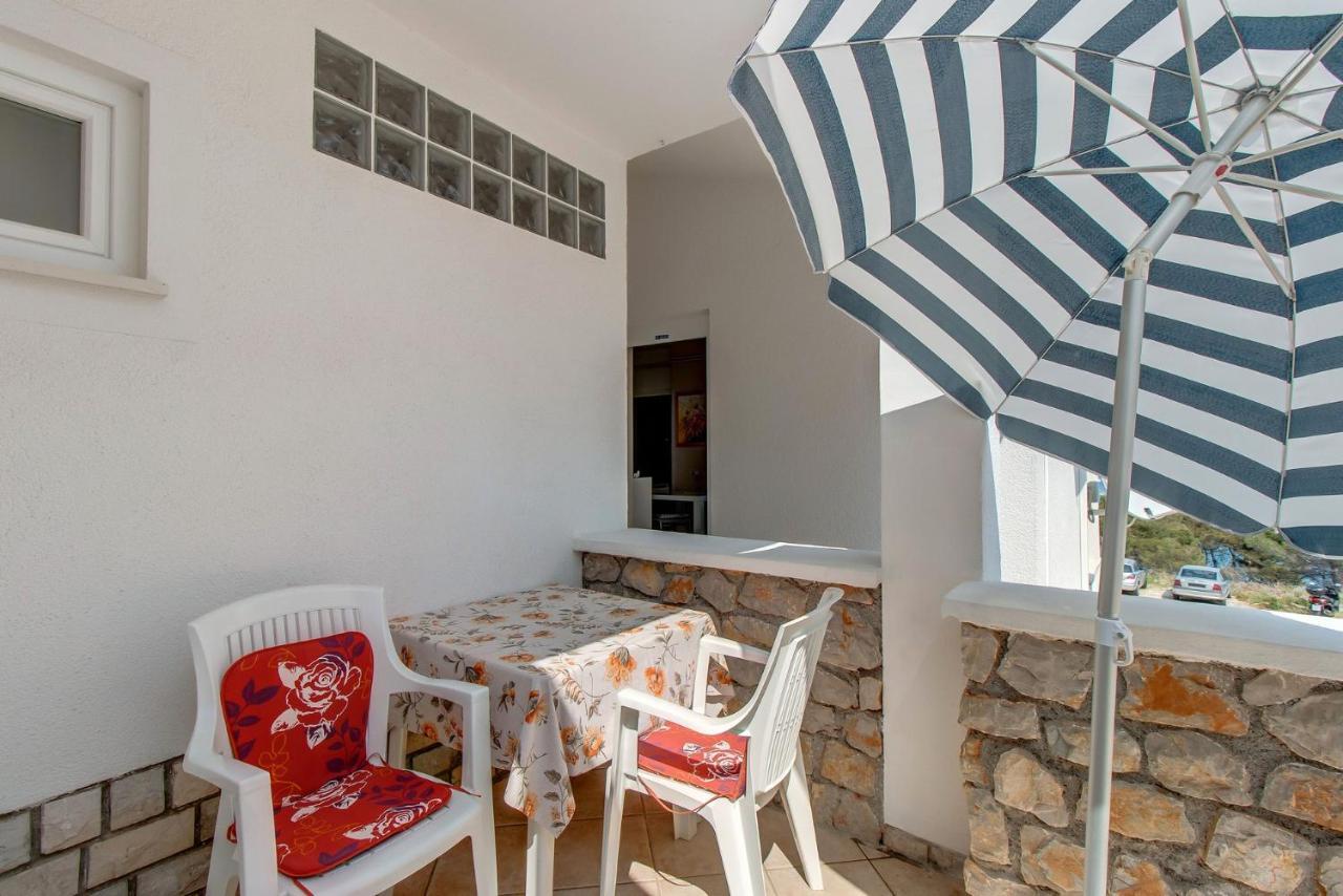 Beautiful Apartments Ksenija Mali Losinj Exterior photo